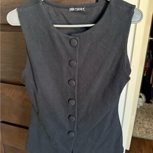 Zara Elegant Black Buttoned Blouse